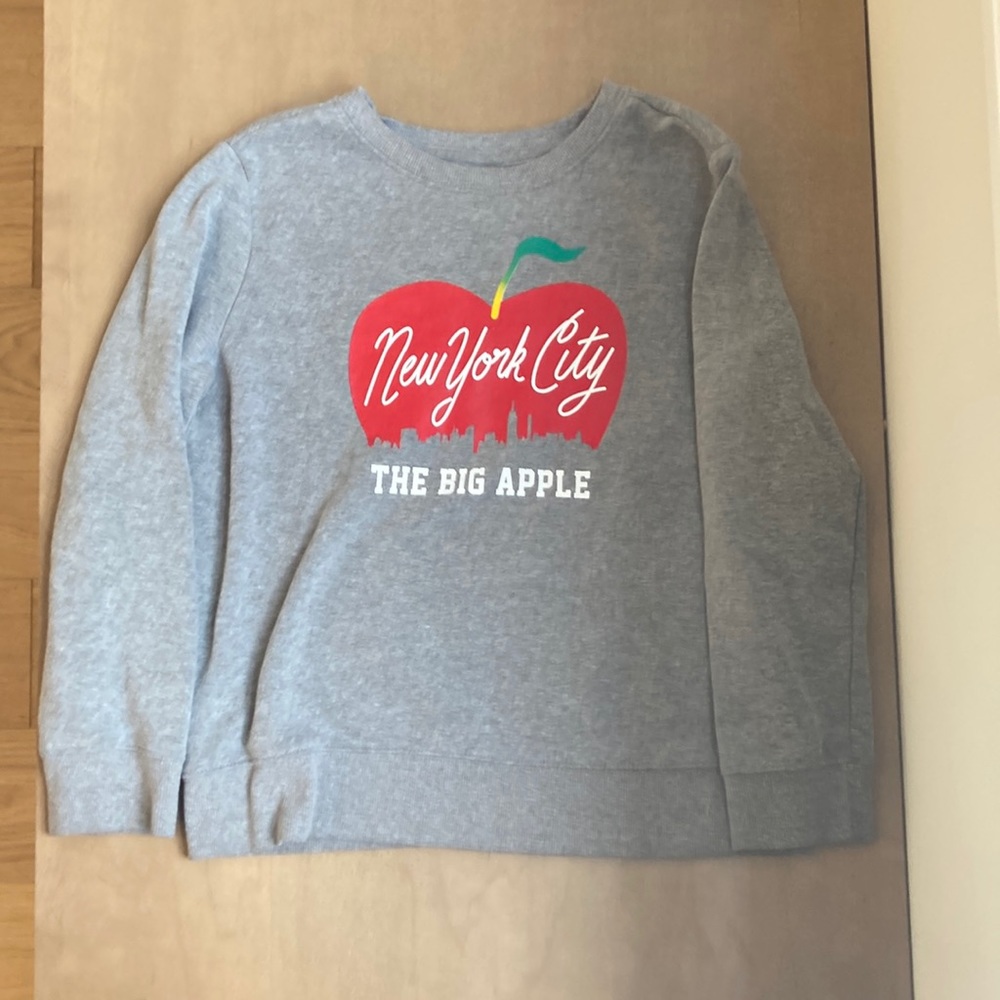 Girls Old Navy crew neck sweatshirt. New York City big Apple design.